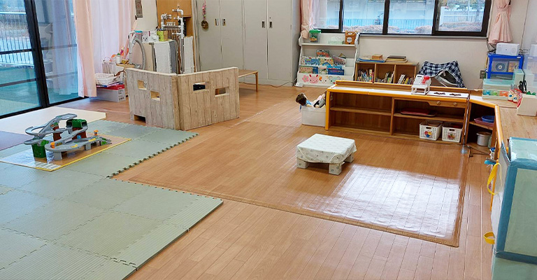託児